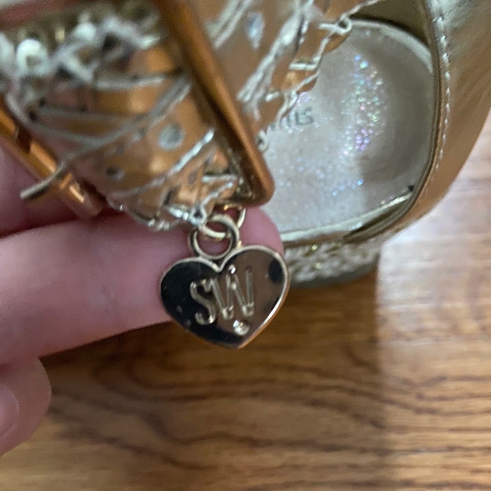 Stuart Weizman Sandals - image 3